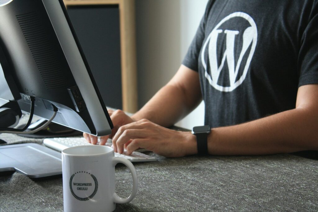 WooCommerce Cart Abandonment: Recover More Sales Without Training Buyers to Wait